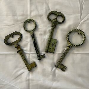 Decorative Keys Old Style Skeleton Key Metal Set Of 4 Rustic Farm Country